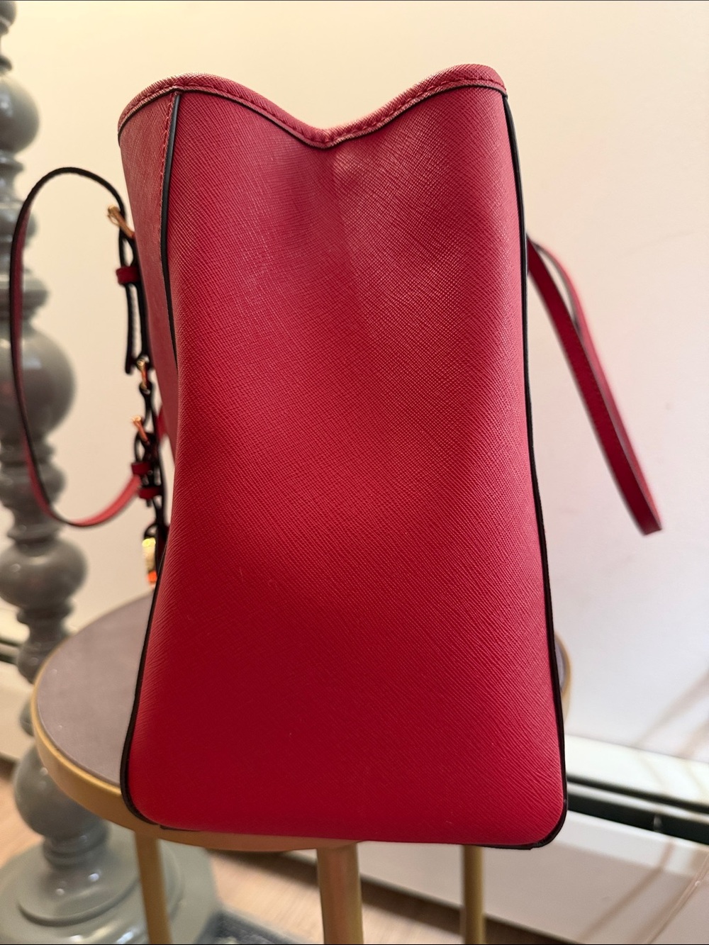 Michael Kors Crimson Saffiano Leather Tote with Gold Hardware - Picture 5 of 10